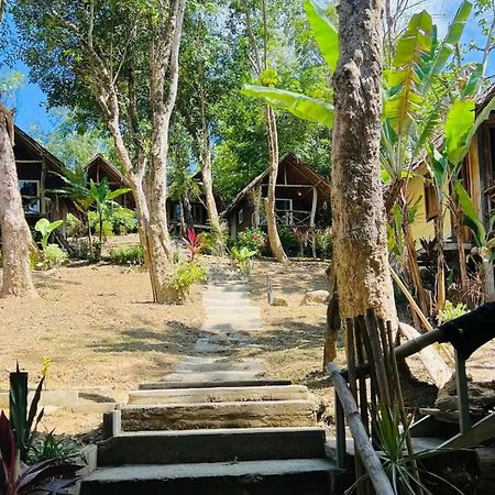 Koh Mook Mountain View Hotel Exterior foto