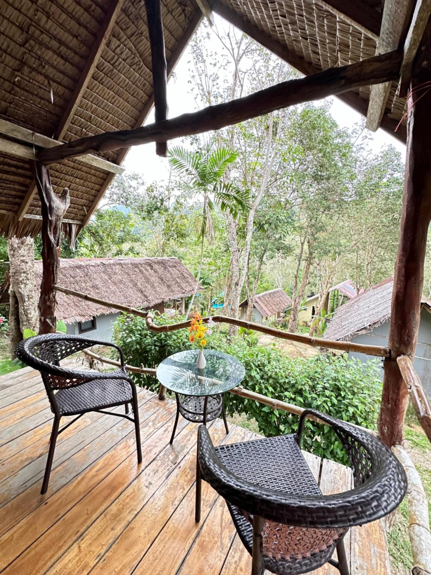 Koh Mook Mountain View Hotel Exterior foto