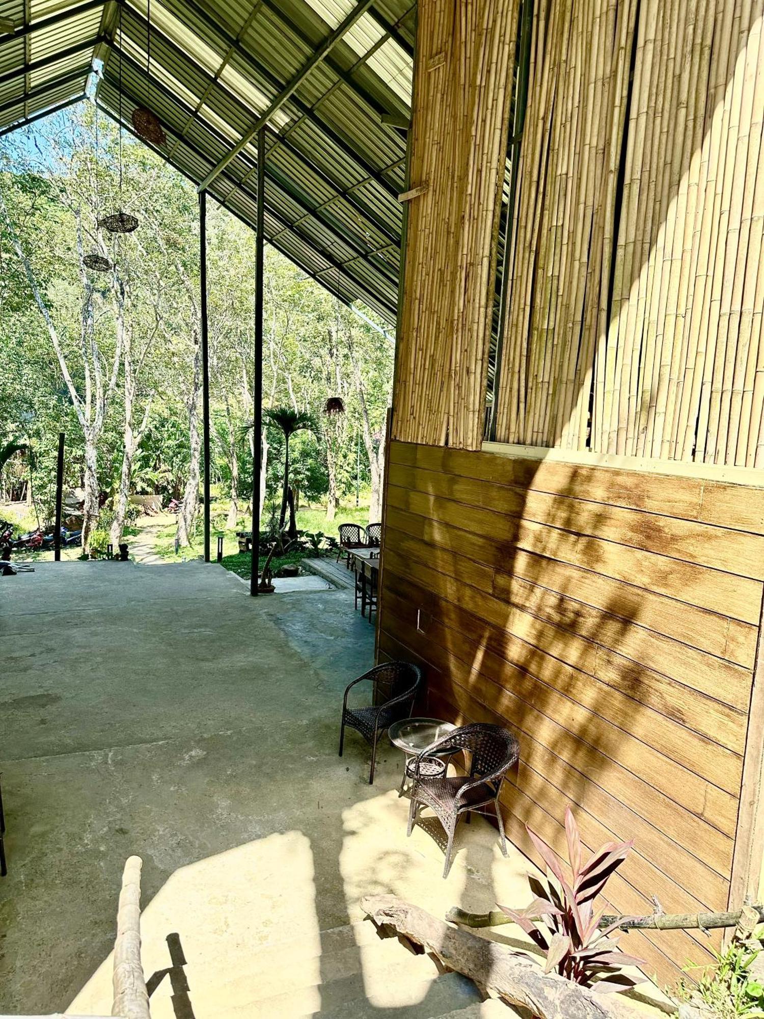 Koh Mook Mountain View Hotel Exterior foto